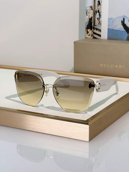Picture of Bvlgari Sunglasses _SKUfw80444233fw